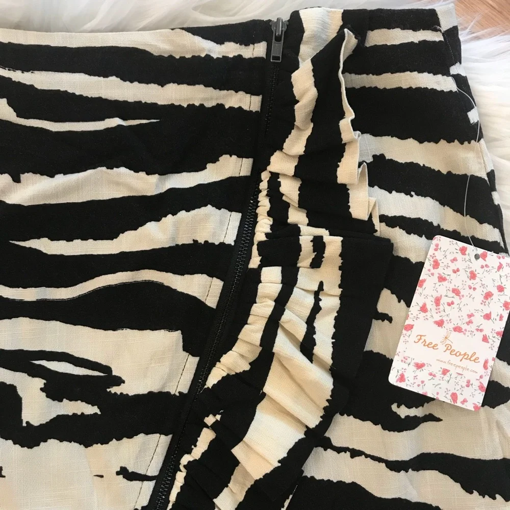FREE PEOPLE Zebra Ruffle Babe Mini Skirt - Picture 3 of 11